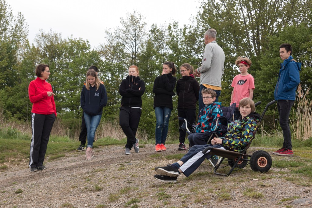 2379 - 2017 05 06 9817