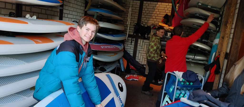 1301 - 3 klar huette